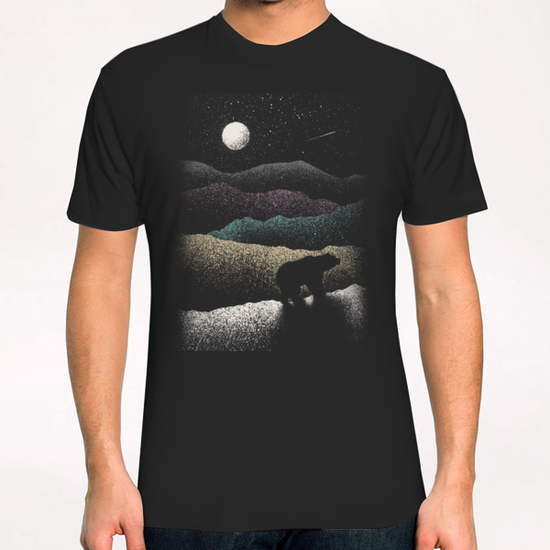 Wandering Bear T-Shirt by Florent Bodart - Speakerine