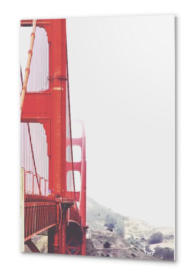 Golden Gate bridge, San Francisco, USA with foggy sky in winter Metal prints by Timmy333