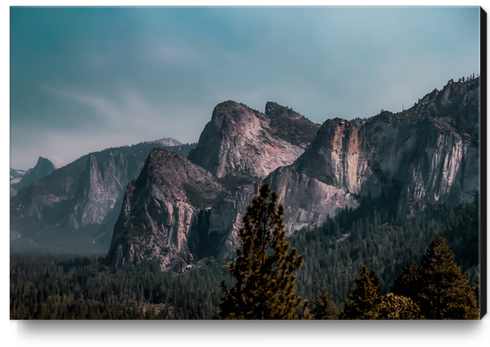 Mountains with blue sky at Yosemite national park California USA Canvas Print by Timmy333