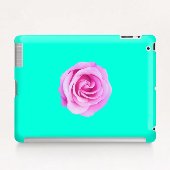 closeup pink rose with green background Tablet Case by Timmy333